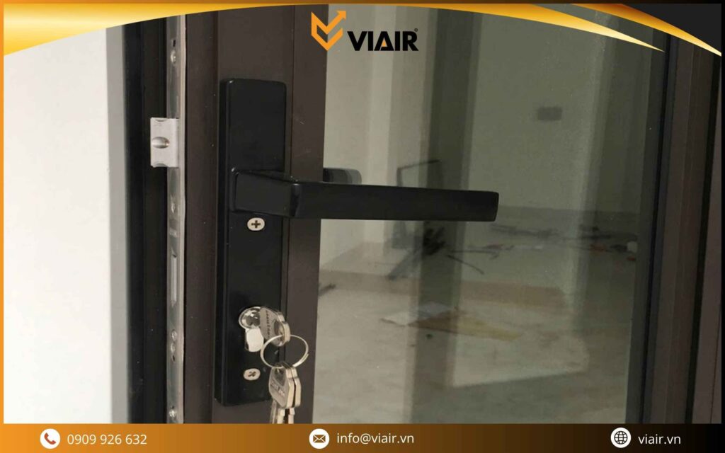 Khóa tay gạt đa điểm