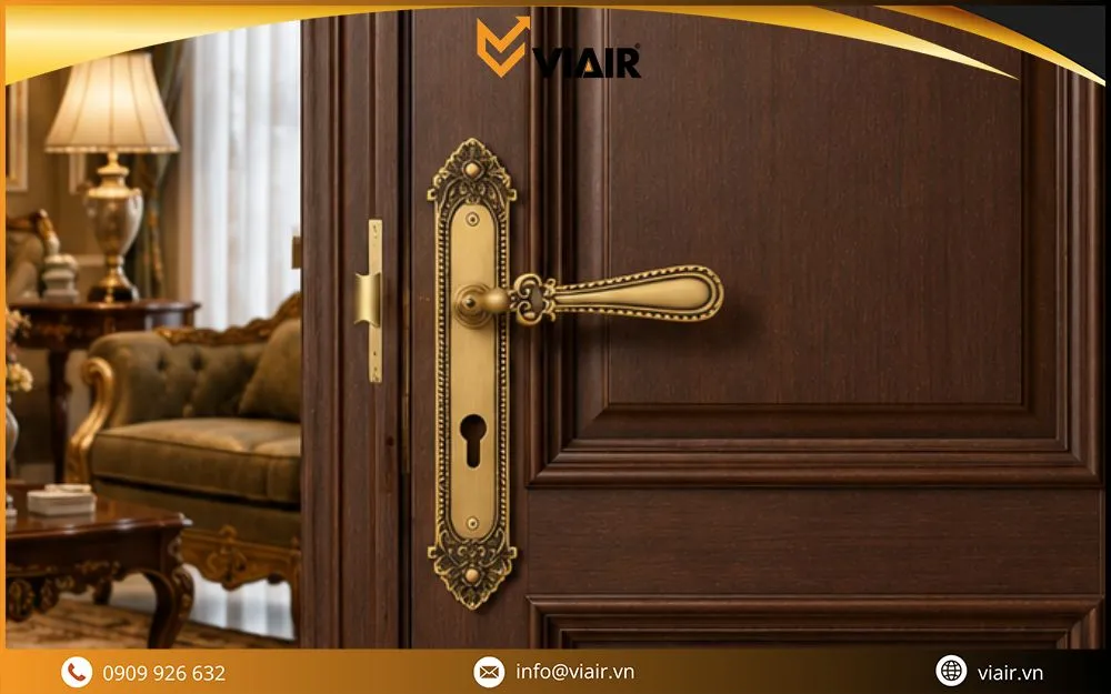 cách mở khóa cửa tay gạt bị gãy
