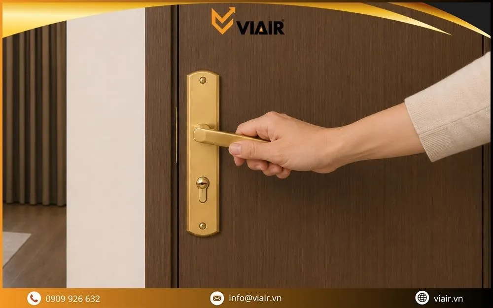 cách sử dụng khóa cửa tay gạt