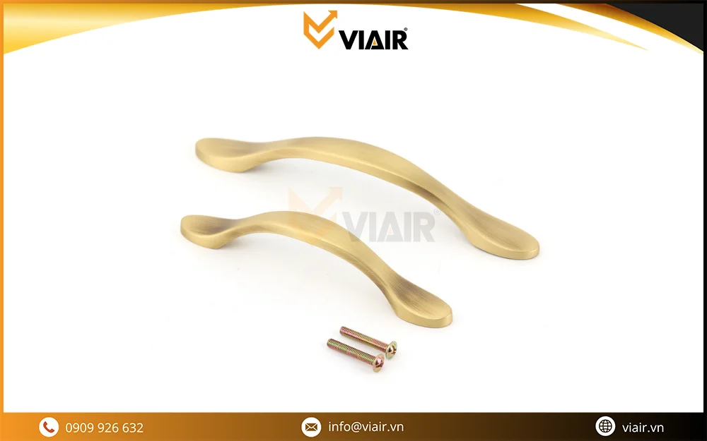 Tay nắm thanh dài tại Viair